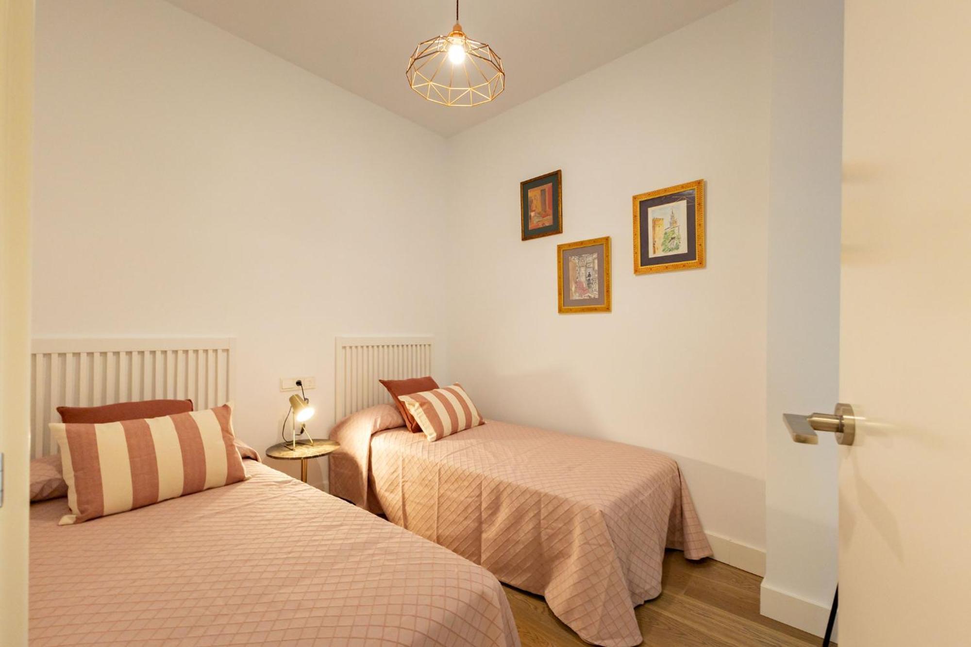 Cathedral Apartment Welcome Wheelchairs 6 Pax Sevilla Exterior foto